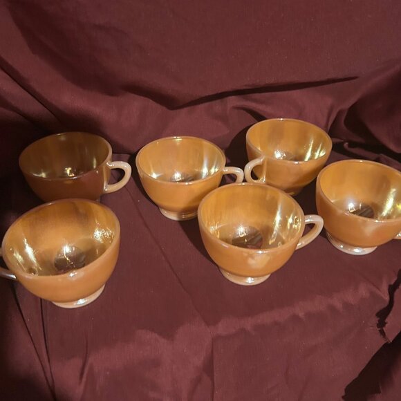 Vintage Fire-King Peach Lustre Cup set - Picture 2 of 6